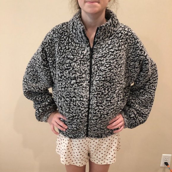 NWOT Express One Eleven Women's Sherpa Fleece Full Zip Up Jacket Coat Sweatshirt - Picture 2 of 15